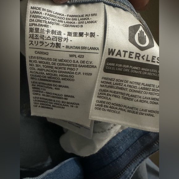 LEVI’S LADIES JEANS - Picture 8 of 14